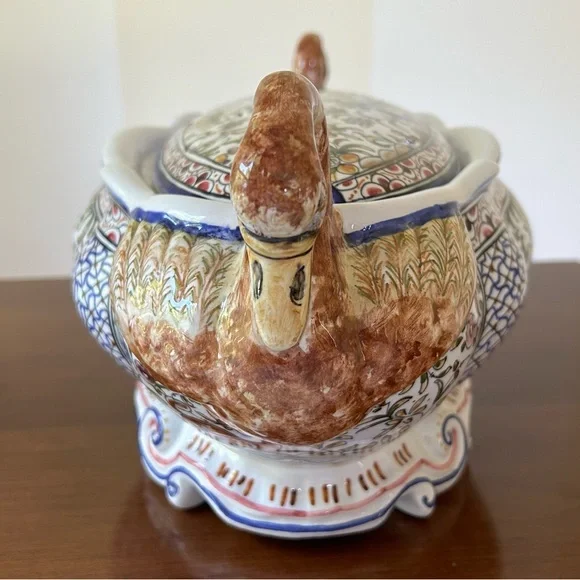 Vintage Ceramica Conimbriga 236 Hand Painted Portugal Pottery, Jardinière flower